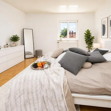 Apartment Eg Links 15 Min Bis Salzburg